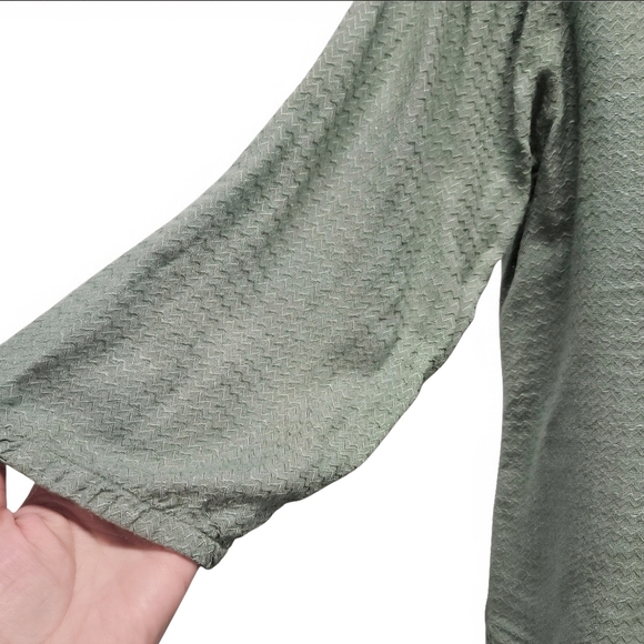 April Cornell Front Tie Button Up Sage Green Top 3/4 Sleeve Blouse Size Medium - Picture 5 of 13
